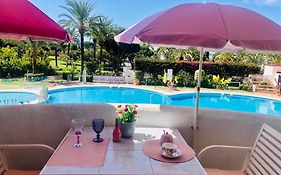 Estudio Con Terraza En Marbella